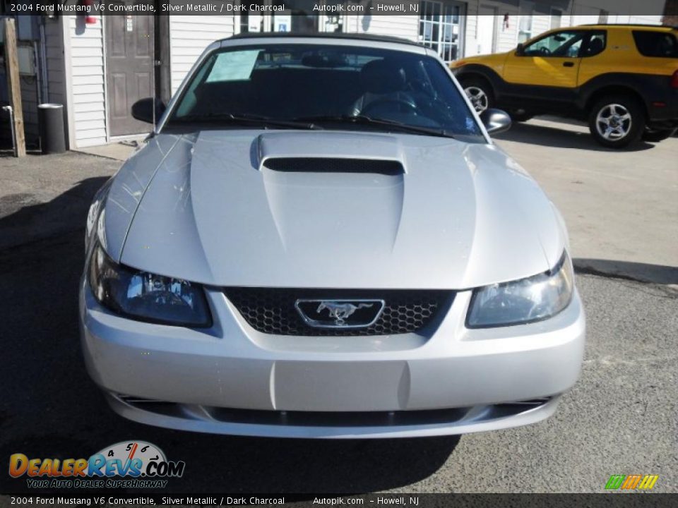2004 Ford Mustang V6 Convertible Silver Metallic / Dark Charcoal Photo #1