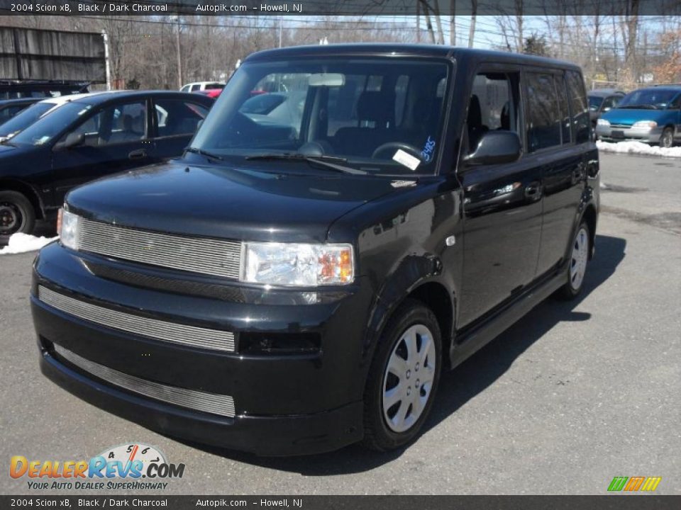 2004 Scion xB Black / Dark Charcoal Photo #2