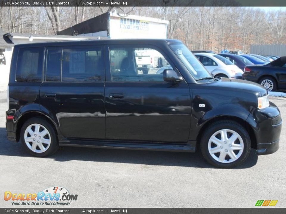 2004 Scion xB Black / Dark Charcoal Photo #4