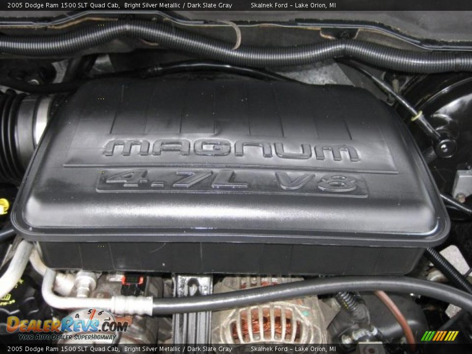 2005 Dodge Ram 1500 SLT Quad Cab Bright Silver Metallic / Dark Slate Gray Photo #34