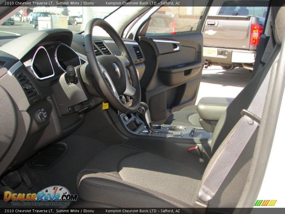 2010 Chevrolet Traverse LT Summit White / Ebony Photo #6