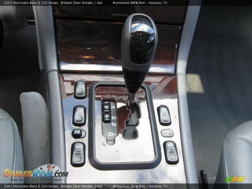 2001 Mercedes-Benz E 320 Sedan Brilliant Silver Metallic / Ash Photo #15