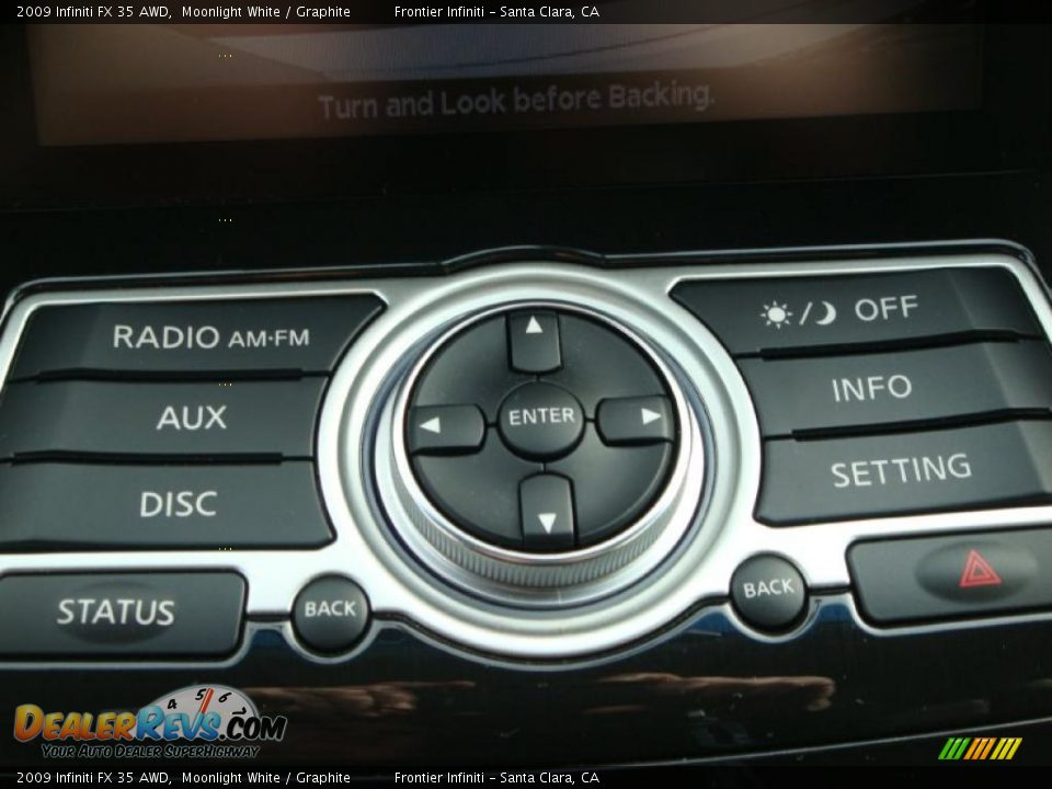 2009 Infiniti FX 35 AWD Moonlight White / Graphite Photo #30