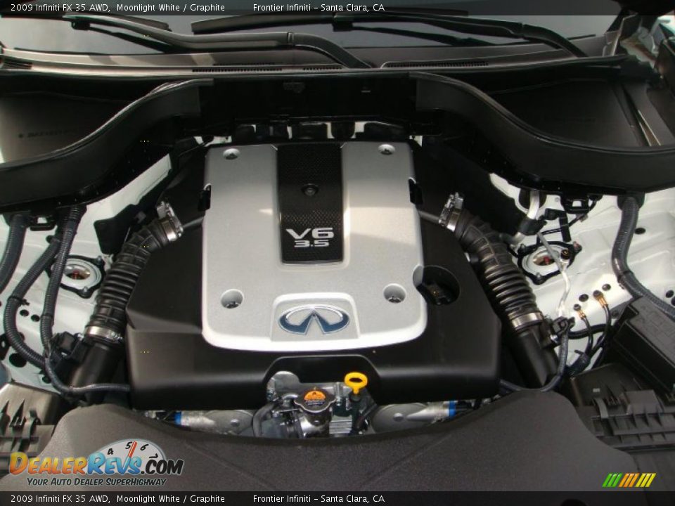 2009 Infiniti FX 35 AWD Moonlight White / Graphite Photo #34