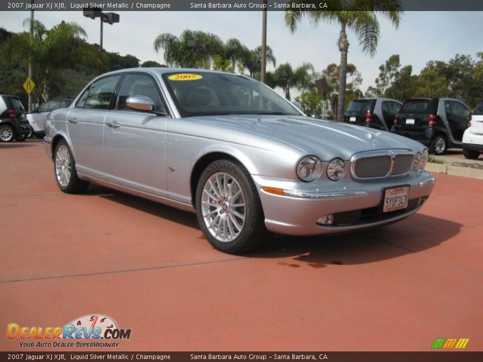 2007 Jaguar XJ XJ8 Liquid Silver Metallic / Champagne Photo #3