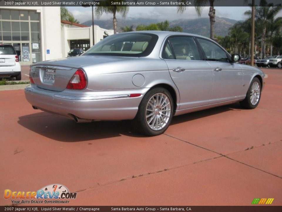 2007 Jaguar XJ XJ8 Liquid Silver Metallic / Champagne Photo #4