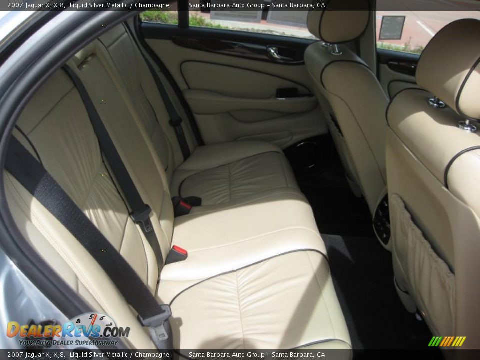 2007 Jaguar XJ XJ8 Liquid Silver Metallic / Champagne Photo #8