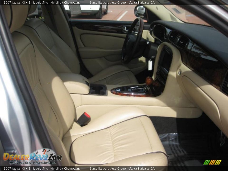 2007 Jaguar XJ XJ8 Liquid Silver Metallic / Champagne Photo #9