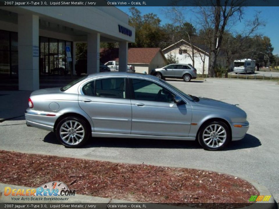 2007 Jaguar X-Type 3.0 Liquid Silver Metallic / Ivory Photo #10