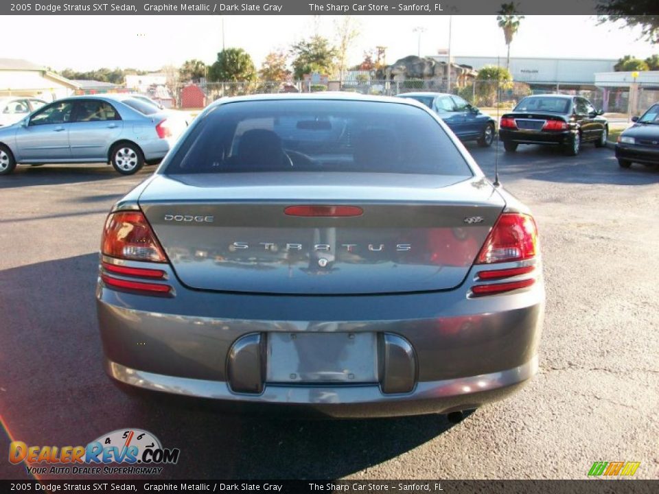 2005 Dodge Stratus SXT Sedan Graphite Metallic / Dark Slate Gray Photo #4