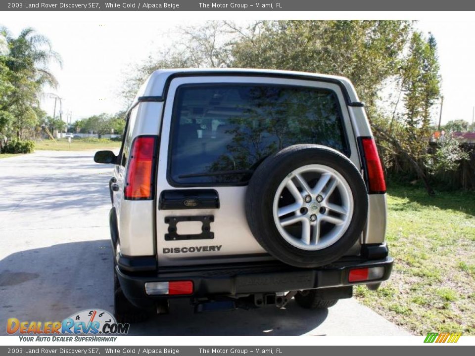 2003 Land Rover Discovery SE7 White Gold / Alpaca Beige Photo #7