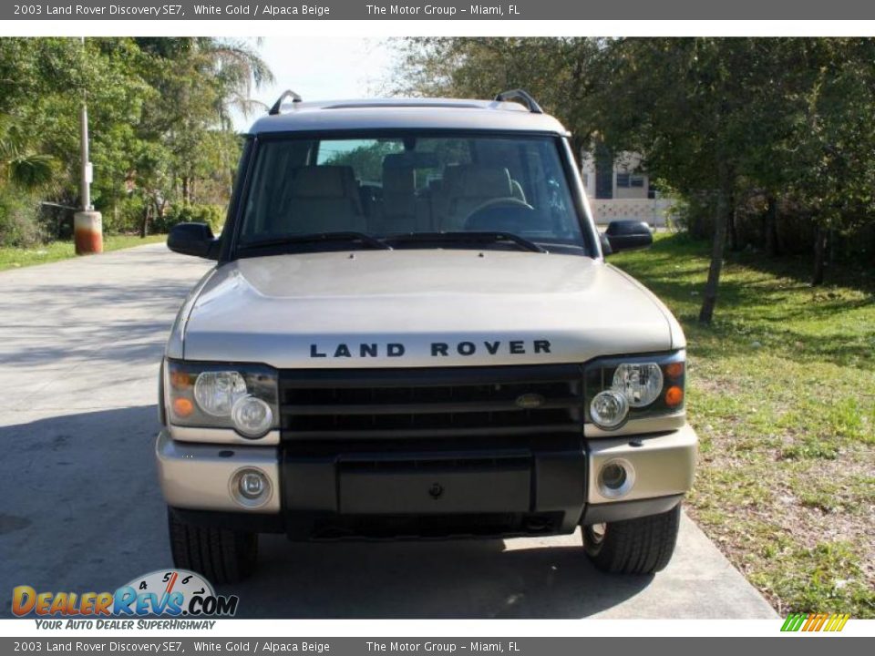 2003 Land Rover Discovery SE7 White Gold / Alpaca Beige Photo #14