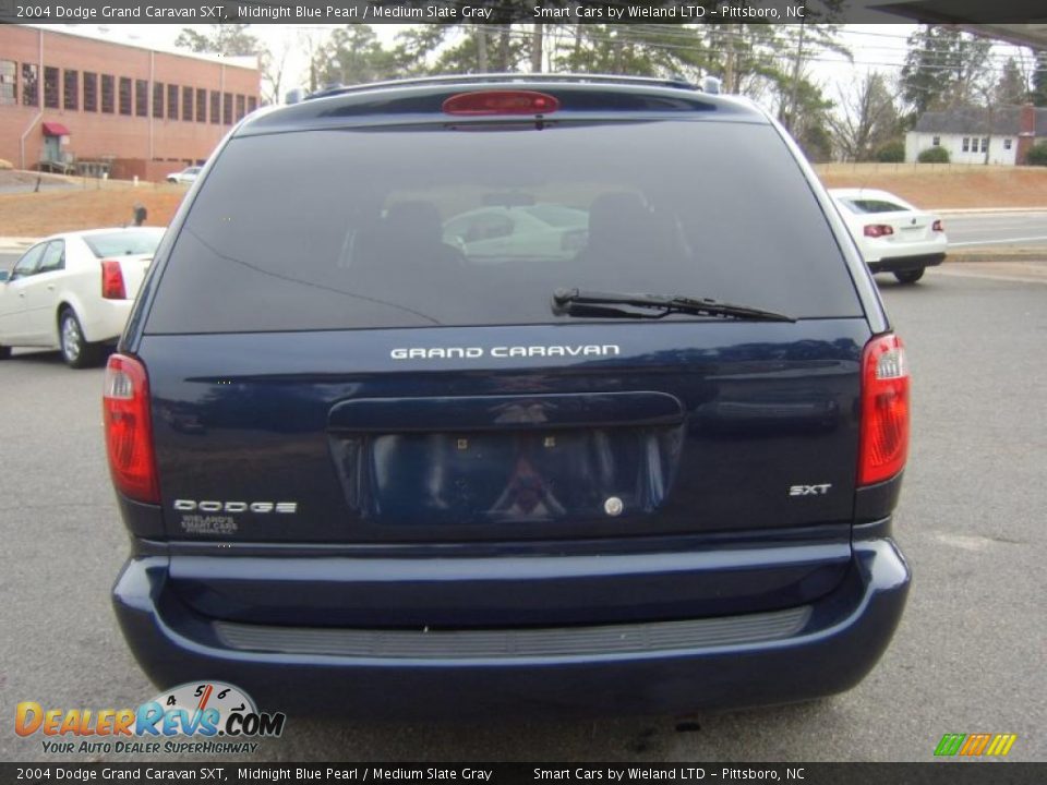 2004 Dodge Grand Caravan SXT Midnight Blue Pearl / Medium Slate Gray Photo #5