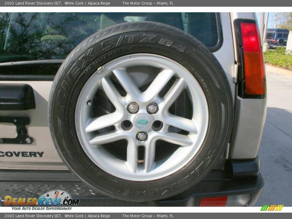 2003 Land Rover Discovery SE7 White Gold / Alpaca Beige Photo #27