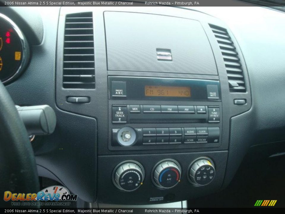 2006 Nissan Altima 2.5 S Special Edition Majestic Blue Metallic / Charcoal Photo #18