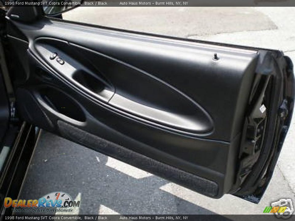 1998 Ford Mustang SVT Cobra Convertible Black / Black Photo #33