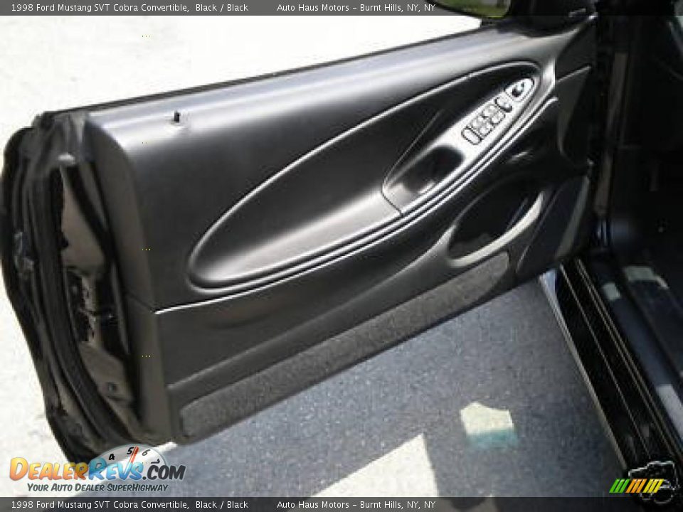 1998 Ford Mustang SVT Cobra Convertible Black / Black Photo #35