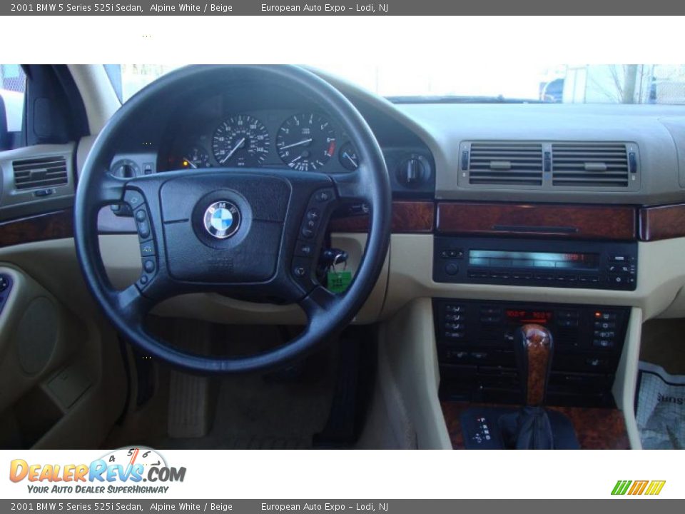 2001 BMW 5 Series 525i Sedan Alpine White / Beige Photo #15