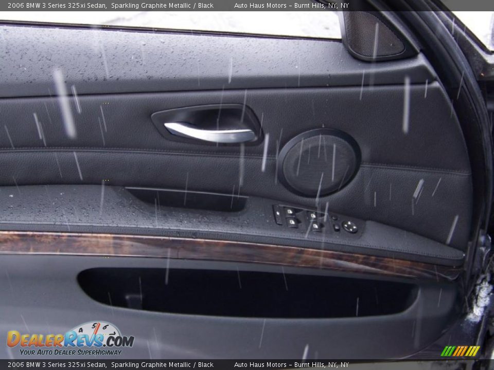 2006 BMW 3 Series 325xi Sedan Sparkling Graphite Metallic / Black Photo #19