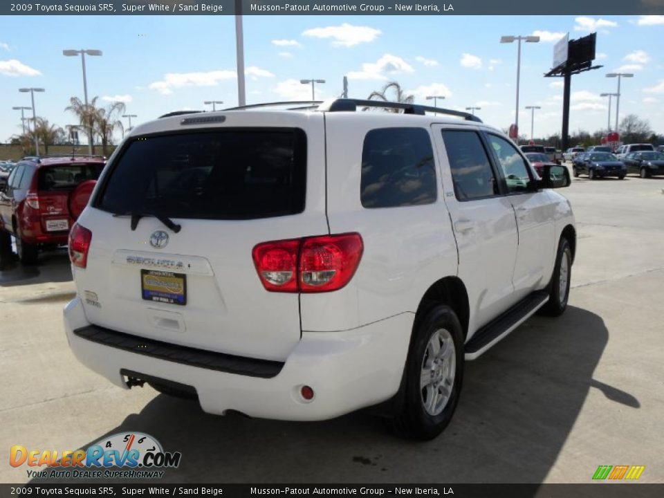 2009 Toyota Sequoia SR5 Super White / Sand Beige Photo #5