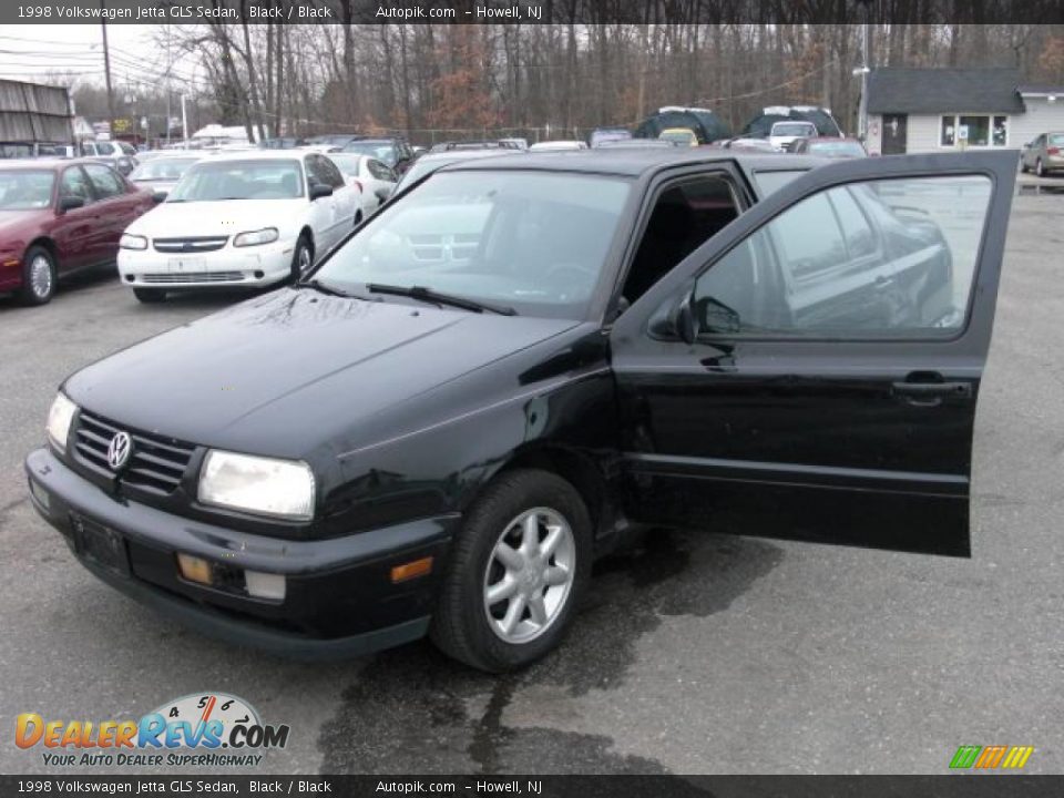 1998 Volkswagen Jetta GLS Sedan Black / Black Photo #1