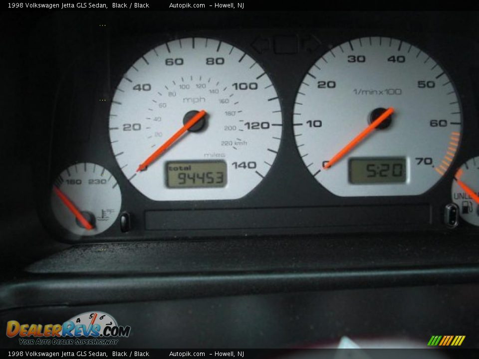 1998 Volkswagen Jetta GLS Sedan Black / Black Photo #6
