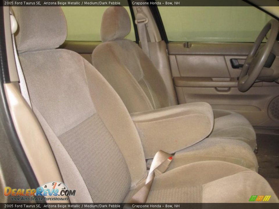 2005 Ford Taurus SE Arizona Beige Metallic / Medium/Dark Pebble Photo #7