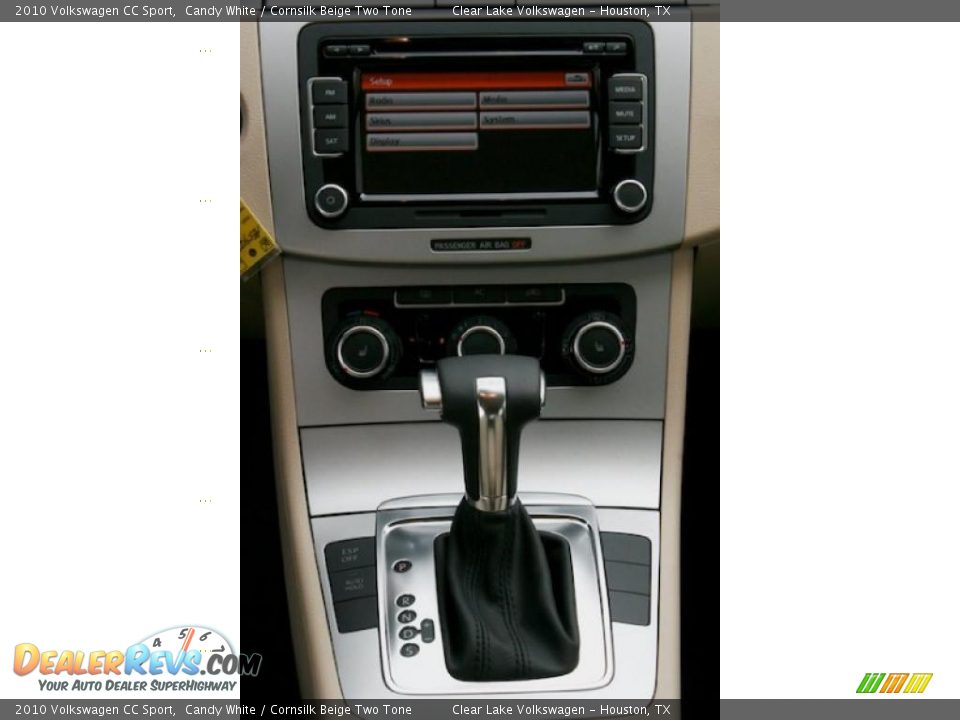 2010 Volkswagen CC Sport Candy White / Cornsilk Beige Two Tone Photo #18