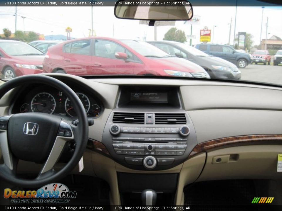 2010 Honda Accord EX Sedan Bold Beige Metallic / Ivory Photo #4