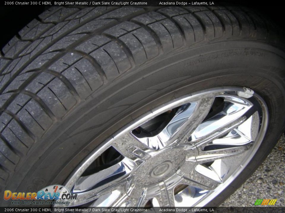 2006 Chrysler 300 C HEMI Bright Silver Metallic / Dark Slate Gray/Light Graystone Photo #12
