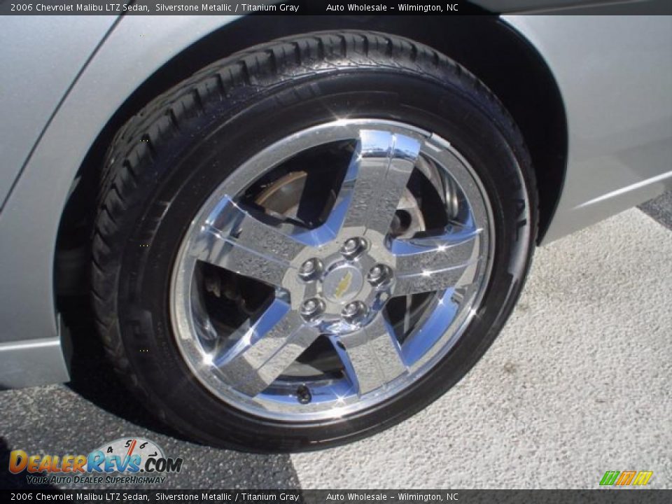 2006 Chevrolet Malibu LTZ Sedan Silverstone Metallic / Titanium Gray Photo #4