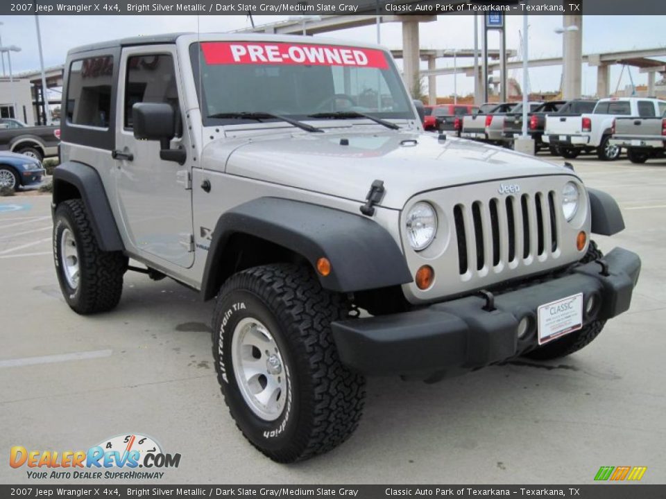 2007 Jeep Wrangler X 4x4 Bright Silver Metallic / Dark Slate Gray/Medium Slate Gray Photo #2