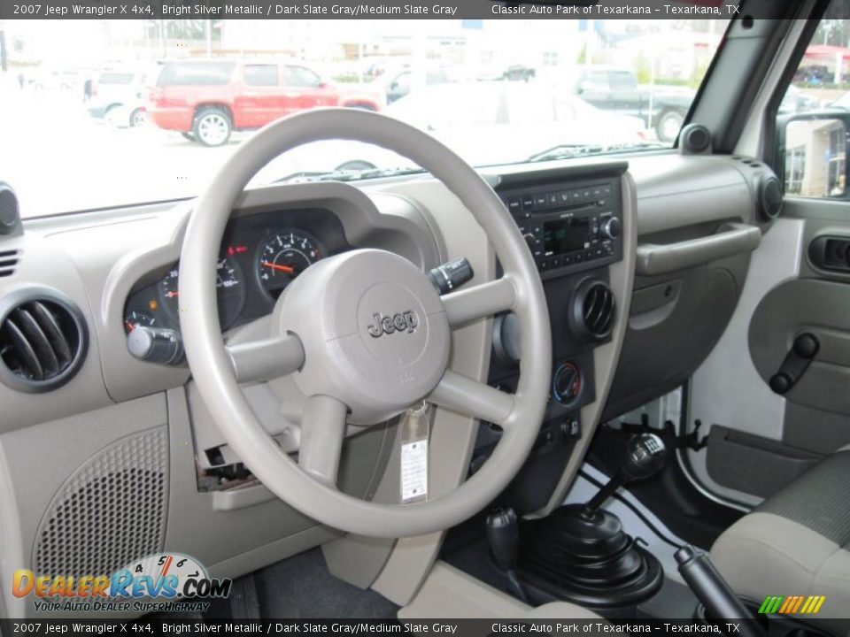 2007 Jeep Wrangler X 4x4 Bright Silver Metallic / Dark Slate Gray/Medium Slate Gray Photo #10