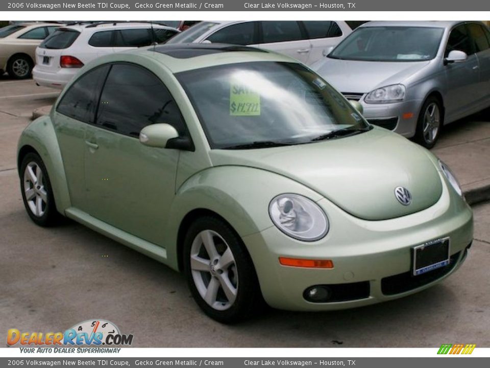 2006 Volkswagen New Beetle TDI Coupe Gecko Green Metallic / Cream Photo #14
