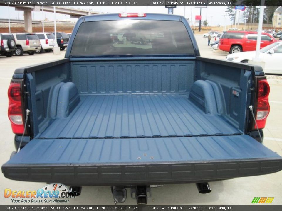 2007 Chevrolet Silverado 1500 Classic LT Crew Cab Dark Blue Metallic / Tan Photo #7