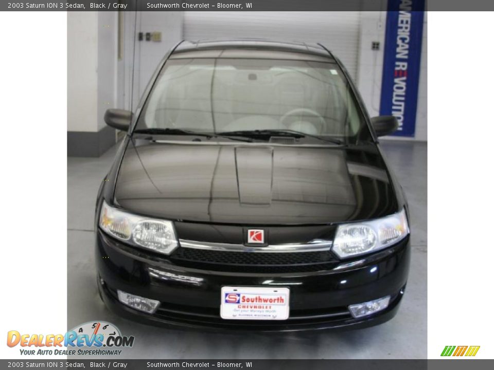 2003 Saturn ION 3 Sedan Black / Gray Photo #2