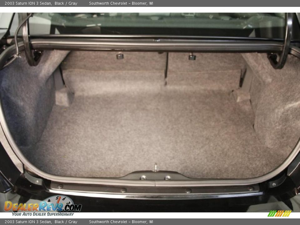 2003 Saturn ION 3 Sedan Black / Gray Photo #9