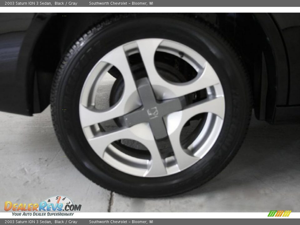 2003 Saturn ION 3 Sedan Black / Gray Photo #11