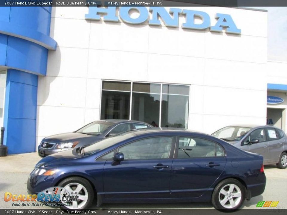 2007 Honda Civic LX Sedan Royal Blue Pearl / Gray Photo #3