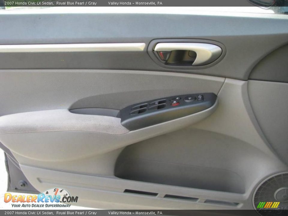 2007 Honda Civic LX Sedan Royal Blue Pearl / Gray Photo #9