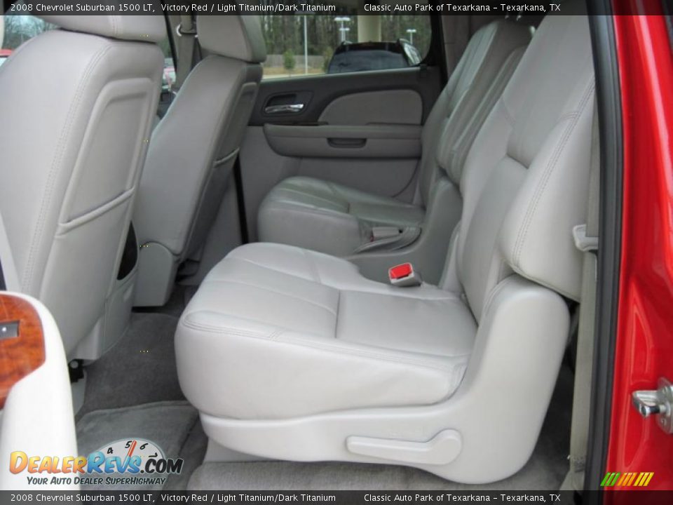 2008 Chevrolet Suburban 1500 LT Victory Red / Light Titanium/Dark Titanium Photo #10