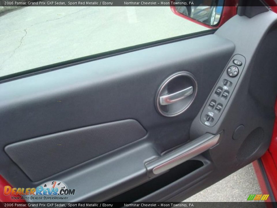 2006 Pontiac Grand Prix GXP Sedan Sport Red Metallic / Ebony Photo #14