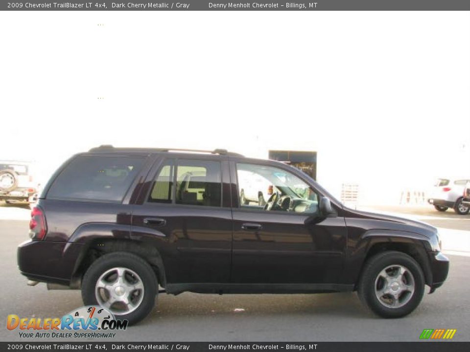 2009 Chevrolet TrailBlazer LT 4x4 Dark Cherry Metallic / Gray Photo #4