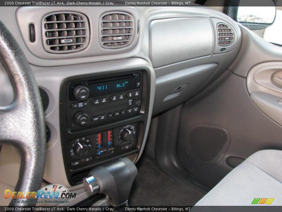 2009 Chevrolet TrailBlazer LT 4x4 Dark Cherry Metallic / Gray Photo #11