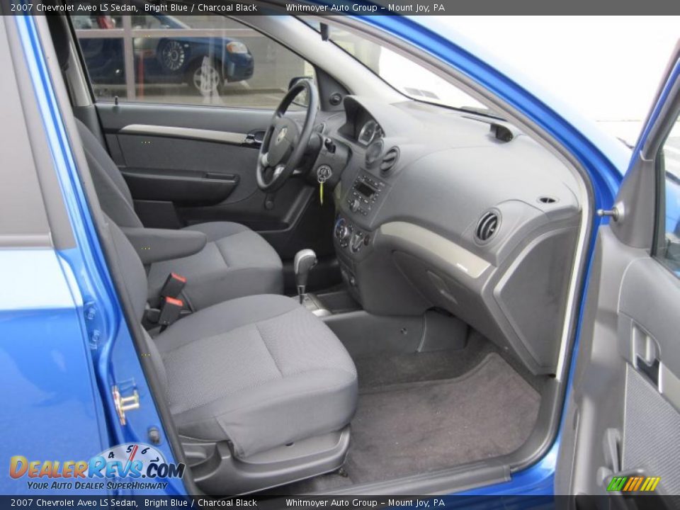 2007 Chevrolet Aveo LS Sedan Bright Blue / Charcoal Black Photo #5