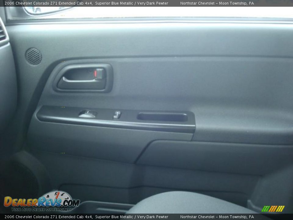 2006 Chevrolet Colorado Z71 Extended Cab 4x4 Superior Blue Metallic / Very Dark Pewter Photo #17