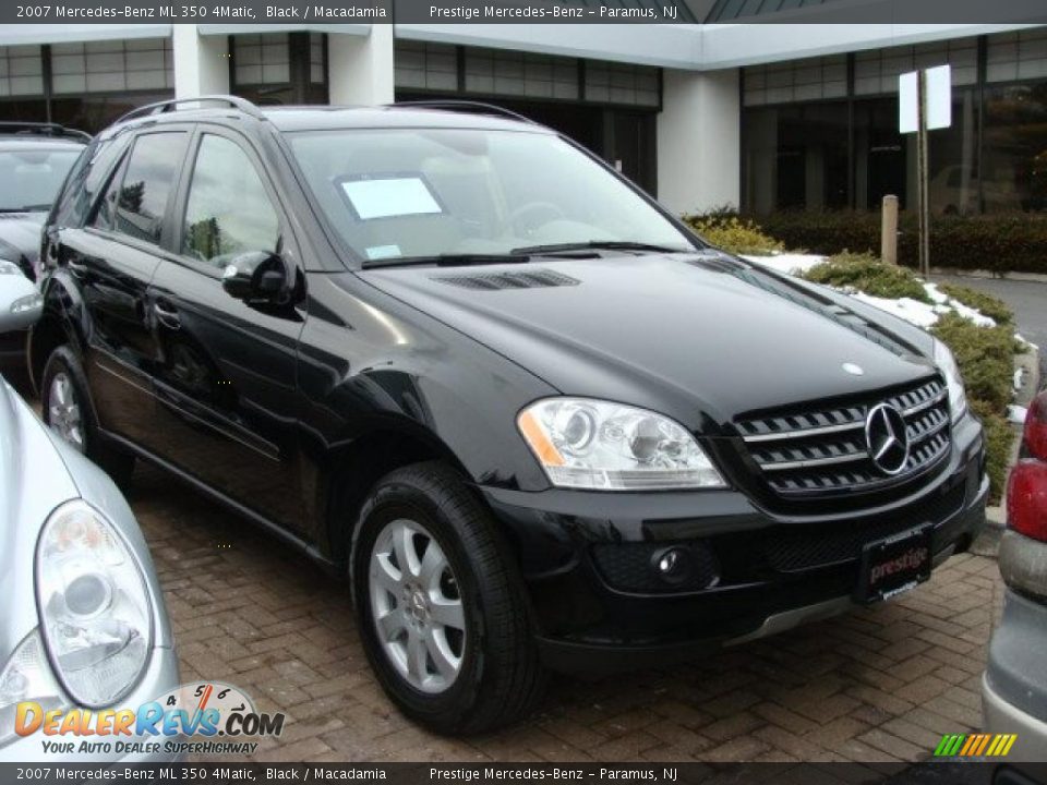 2007 Mercedes-Benz ML 350 4Matic Black / Macadamia Photo #2