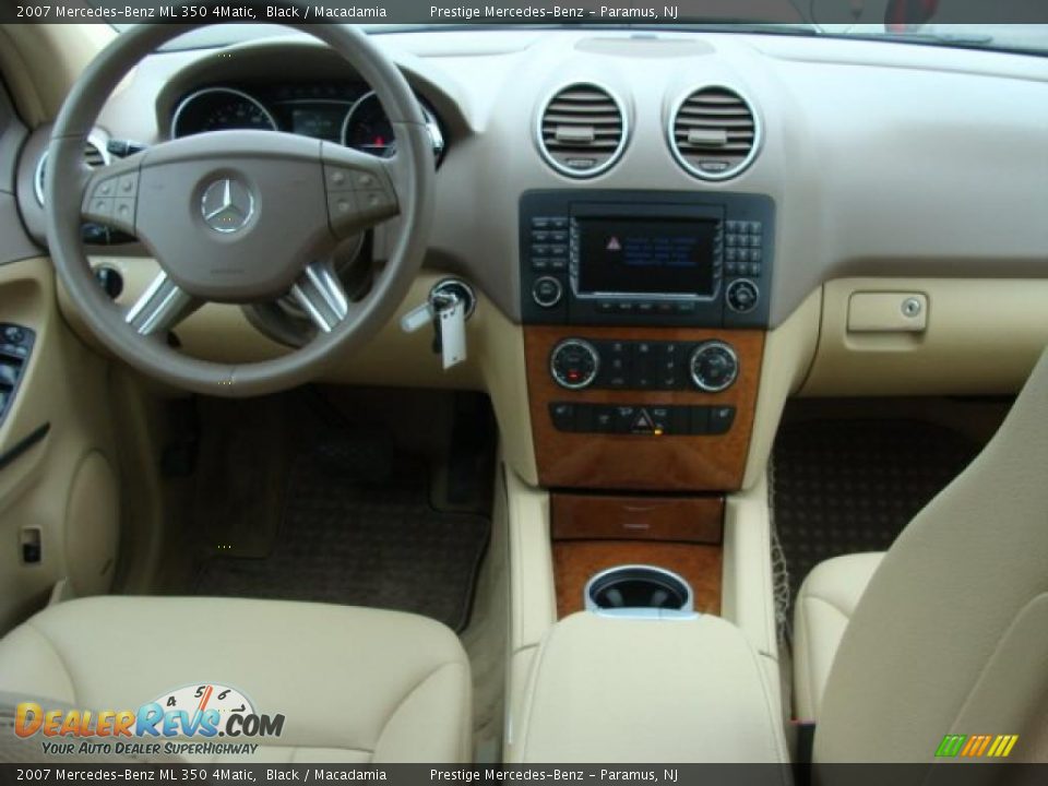 2007 Mercedes-Benz ML 350 4Matic Black / Macadamia Photo #9