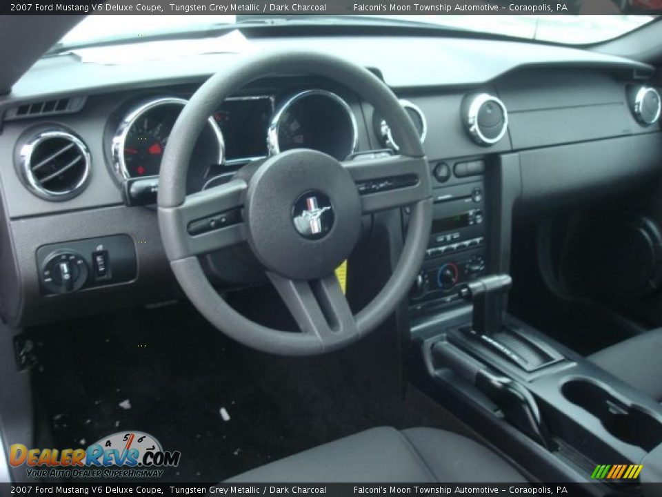 2007 Ford Mustang V6 Deluxe Coupe Tungsten Grey Metallic / Dark Charcoal Photo #10