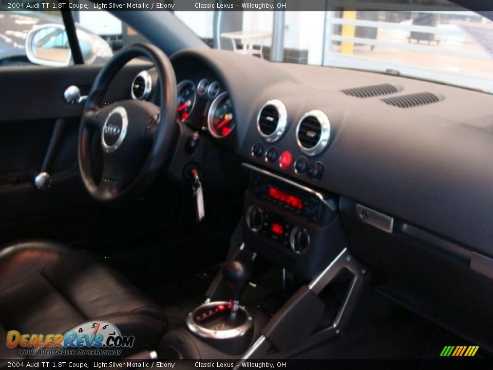 2004 Audi TT 1.8T Coupe Light Silver Metallic / Ebony Photo #12